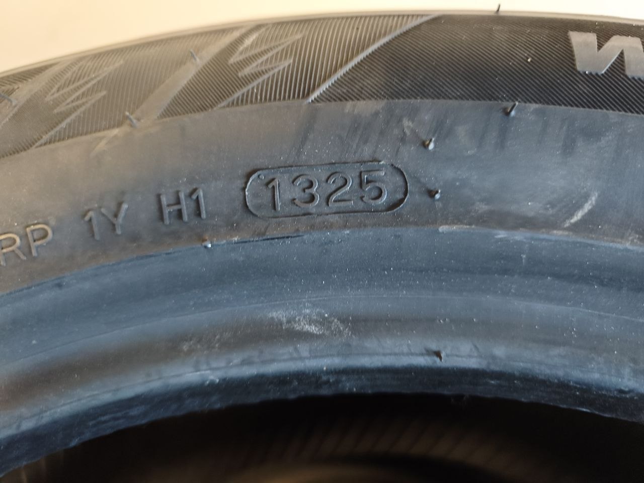 Hankook Winter i*Pike RS2 W429 91T 205/55R16 Naast