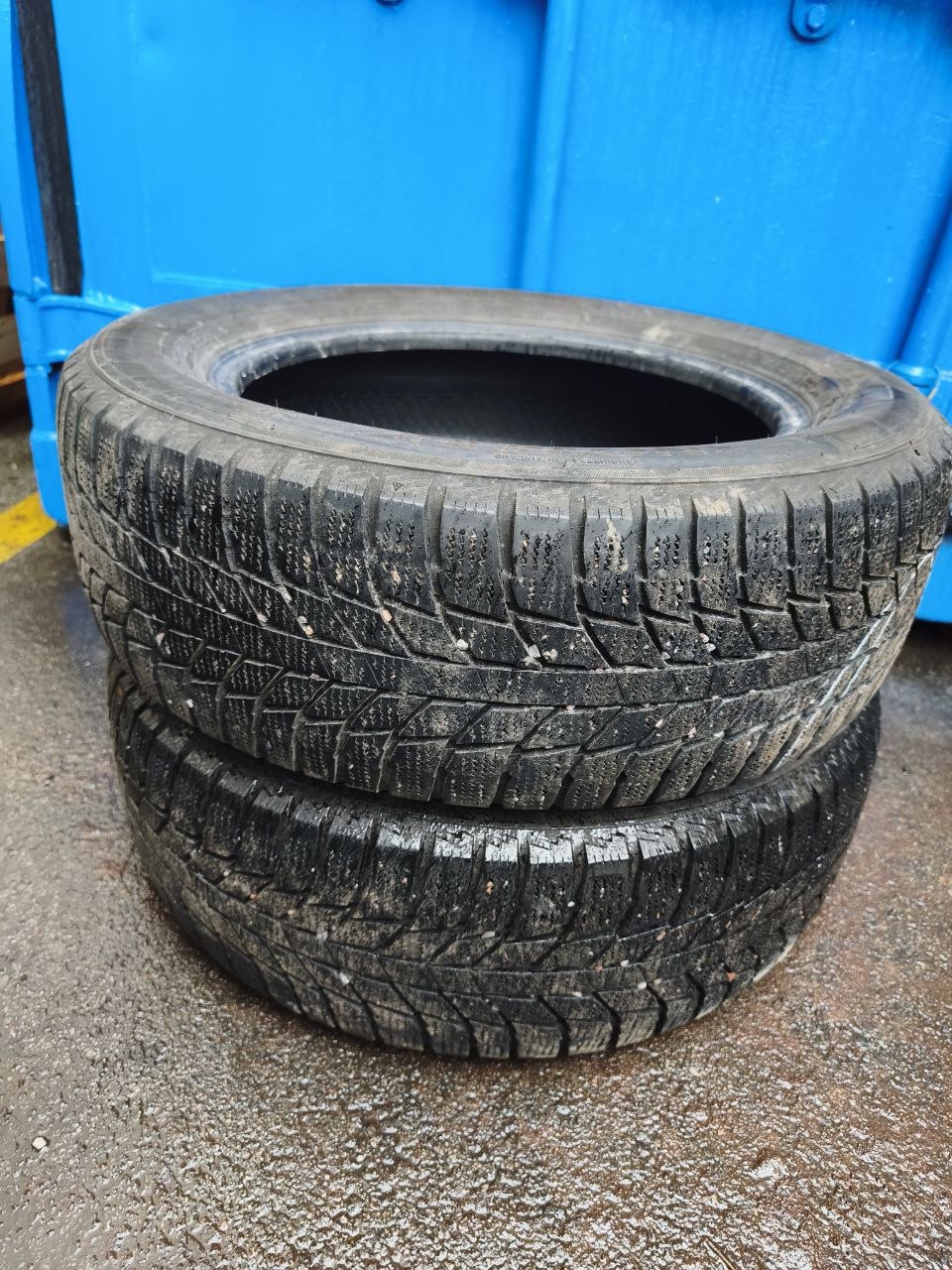 Triangle SnowLink 96R 205/60R16 Ламельные шины