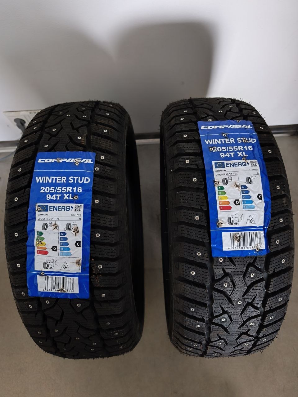COMPASAL Winter Stud 94XLT 205/55R16 Studded tires