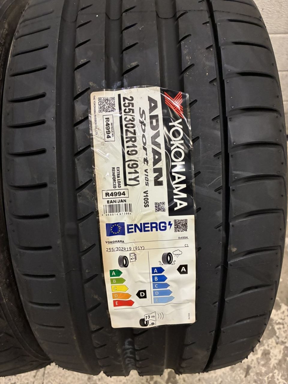 Yokohama Advan Sport V105 91Y 255/30R19 Suverehv